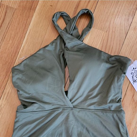 BECCA BY REBECCA VIRTUE Olive Green Women's High Neck One Piece Swimsuit - Picture 10 of 11